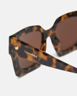 Nanushka Cordia - Bio-Plastic Sunglasses - Dark Amber -Nanushka Wear Shop CORDIA DARKAMBER BIOPLASTIC 03
