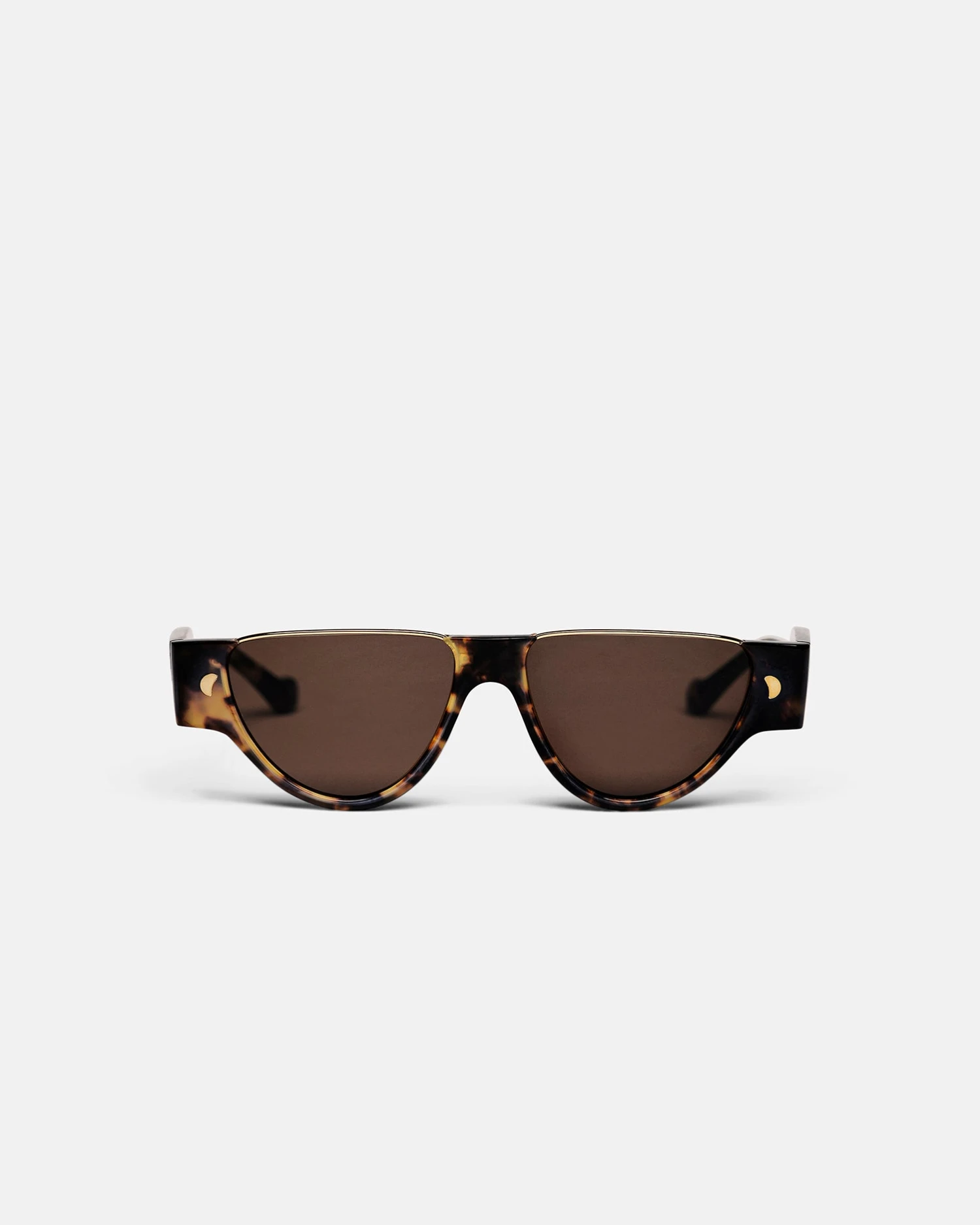 Nanushka Daylin - Bio-Plastic Triangular Sunglasses - Dark Amber 3 Nanushka Daylin - Bio-Plastic Triangular Sunglasses - Dark Amber