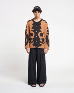 Nanushka Boan - Terry-Jacquard Cardigan - Brown/Black -Nanushka Wear Shop NAN SS24 ECOMM MW FULL BODY CROPPED 97