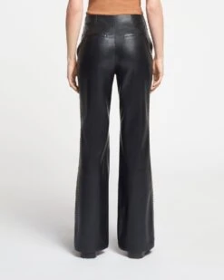 Nanushka Manola - Okobor™ Alt-Leather Pants - Black -Nanushka Wear Shop NAN SS24 ECOMM WW BOTTOM DETAIL CROPPED 47