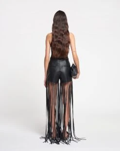 Nanushka Amalee - Fringed Regenerated Leather Shorts - Black -Nanushka Wear Shop NAN SS24 ECOMM WW FULL BODY CROPPED 02