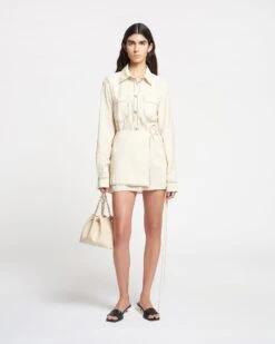 Nanushka Metta - Glass Poplin Shirt Dress - Oat -Nanushka Wear Shop NAN SS24 ECOMM WW FULL BODY CROPPED 05