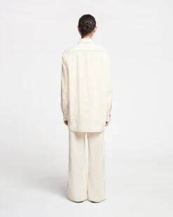 Nanushka Metta - Glass Poplin Shirt Dress - Oat -Nanushka Wear Shop NAN SS24 ECOMM WW FULL BODY CROPPED 123