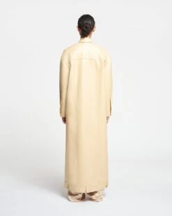 Nanushka Keano - Regenerated Leather Coat - Vintage Creme -Nanushka Wear Shop NAN SS24 ECOMM WW FULL BODY CROPPED 138