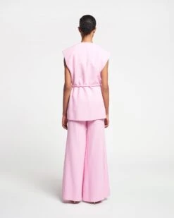 Nanushka Miriam - Silk Viscose Tweed Vest - Orchid -Nanushka Wear Shop NAN SS24 ECOMM WW FULL BODY CROPPED 187 eeb33412 1935 4325 9eb7 64edd03c2427