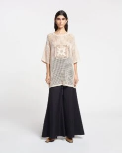 Nanushka Estienne - Crochet Lace T-Shirt - Creme -Nanushka Wear Shop NAN SS24 ECOMM WW FULL BODY CROPPED 83