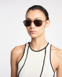 Nanushka Sare - Metal Aviator Sunglasses - Silver -Nanushka Wear Shop NAN SS24 WW FULL BODY CROPPED 172