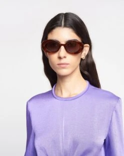 Nanushka Giva - Bio-Plastic Oval Sunglasses - Light Turtle 10 Nanushka Giva - Bio-Plastic Oval Sunglasses - Light Turtle -Nanushka Wear Shop NAN SS24 WW FULL BODY CROPPED 73