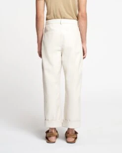 Nanushka Zayden - Regenerated Leather Tapered Pants - Crayon -Nanushka Wear Shop NM23FWPA01571ZAYDEN CRAYON REGENERATEDLEATHER BOTTOM DETAIL CROPPED 02