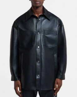Nanushka Martin - Regenerated Leather Overshirt - Black 15 Nanushka Martin - Regenerated Leather Overshirt - Black -Nanushka Wear Shop NU22CROW0 0499 MARTIN BLACK REGENERATED LEATHER 04 bd12f1b6 7864 4f1e 88b4 369a615ebbd1
