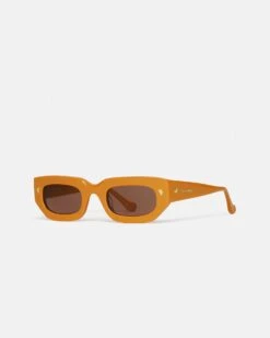 Nanushka Kadee - Bio Plastic D-Frame Sunglasses - Orange 10 Nanushka Kadee - Bio Plastic D-Frame Sunglasses - Orange -Nanushka Wear Shop NU24RSSG01019 KADEE ORANGE BIOPLASTIC 02