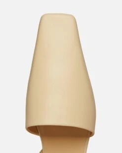 Nanushka Maimu - Leather Point-Toe Flats - Off White -Nanushka Wear Shop NW23RSSO01771 MAIMUOFF WHITE 04