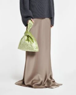 Nanushka Jen - Crushed Velvet Clutch - Sage 15 Nanushka Jen - Crushed Velvet Clutch - Sage -Nanushka Wear Shop NW24RSBG03963 JEN SAGE CRUSHEDVELVET