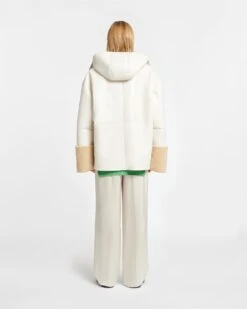 Nanushka Maso - Hooded Bonded Shearling Pullover - Creme/Crayon 8 Nanushka Maso - Hooded Bonded Shearling Pullover - Creme/Crayon -Nanushka Wear Shop NW24RSOW00771 MASO CREME CRAYON BONDEDSHEARLING 02