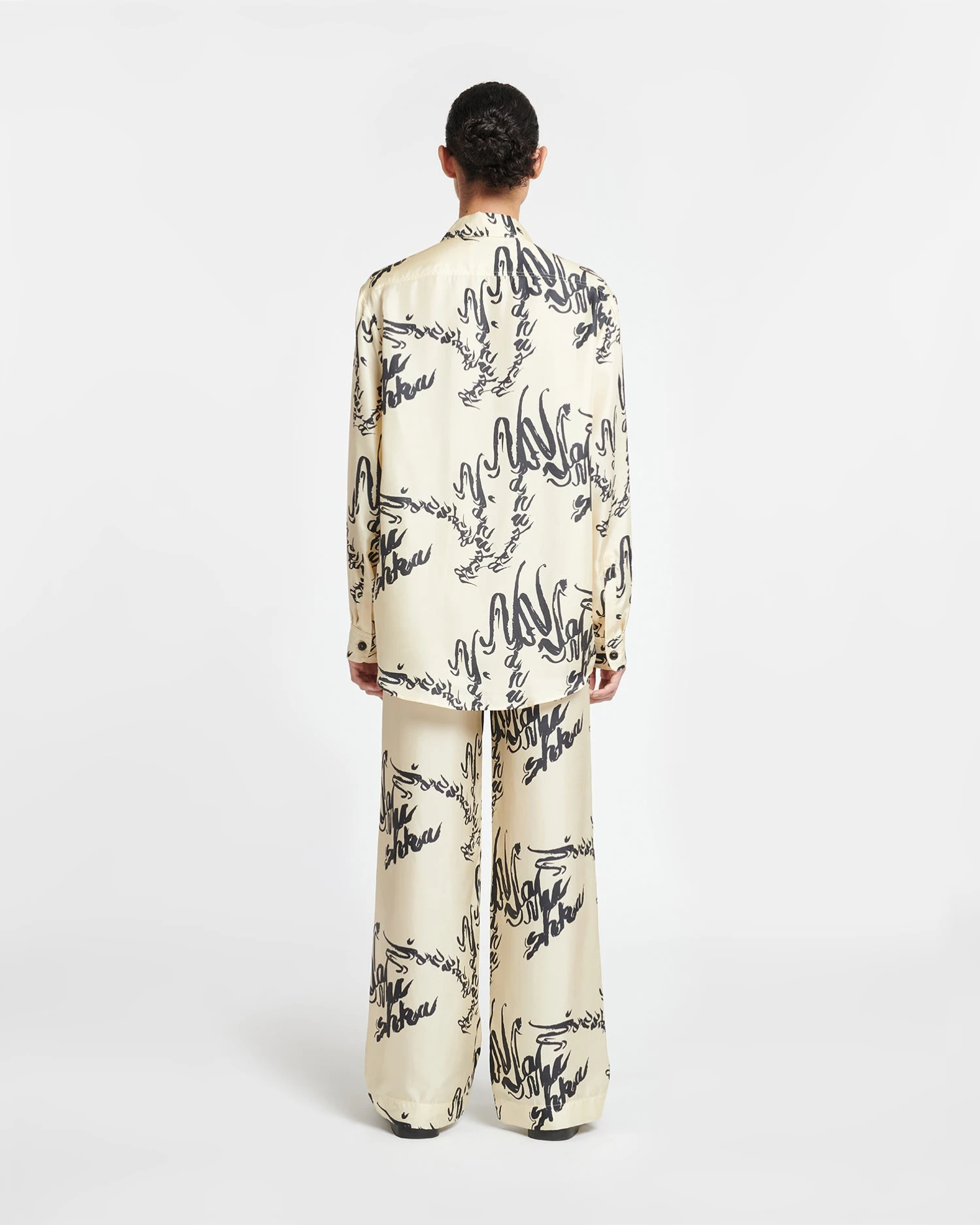 Nanushka Sabrin - Printed Twill Silk Shirt - Calligraphy Creme 5 Nanushka Sabrin - Printed Twill Silk Shirt - Calligraphy Creme - Image 3