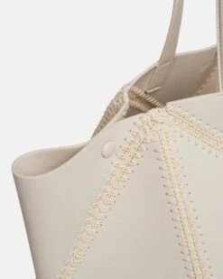Nanushka The Origami Tote - Alt-Nappa Crochet Tote - Off White/Creme 13 Nanushka The Origami Tote - Alt-Nappa Crochet Tote - Off White/Creme -Nanushka Wear Shop THEORIGAMITOTE OFFWHITE CREME VEGANNAPPAPATCHWORK 06