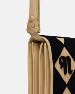 Nanushka The Concertina Large - Tufted Alt-Nappa Shoulder Bag - Diamond Check 13 Nanushka The Concertina Large - Tufted Alt-Nappa Shoulder Bag - Diamond Check -Nanushka Wear Shop THE CONCERTINA LARGE DIAMOND CHECK TUFTED VEGAN NAPPA 06 6b7bb879 a65c 40ab 94f0 c566eeb8744d